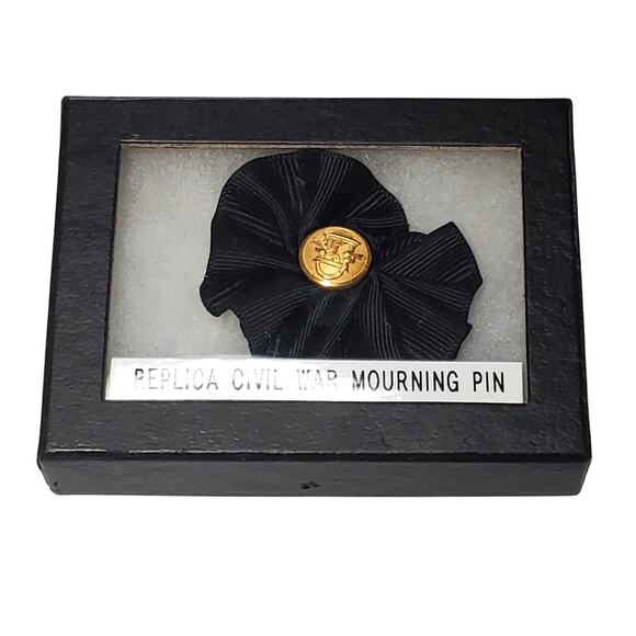 Replica Civil War Mourning Pin with Case Handmade 1.75" - Picture 1 of 6